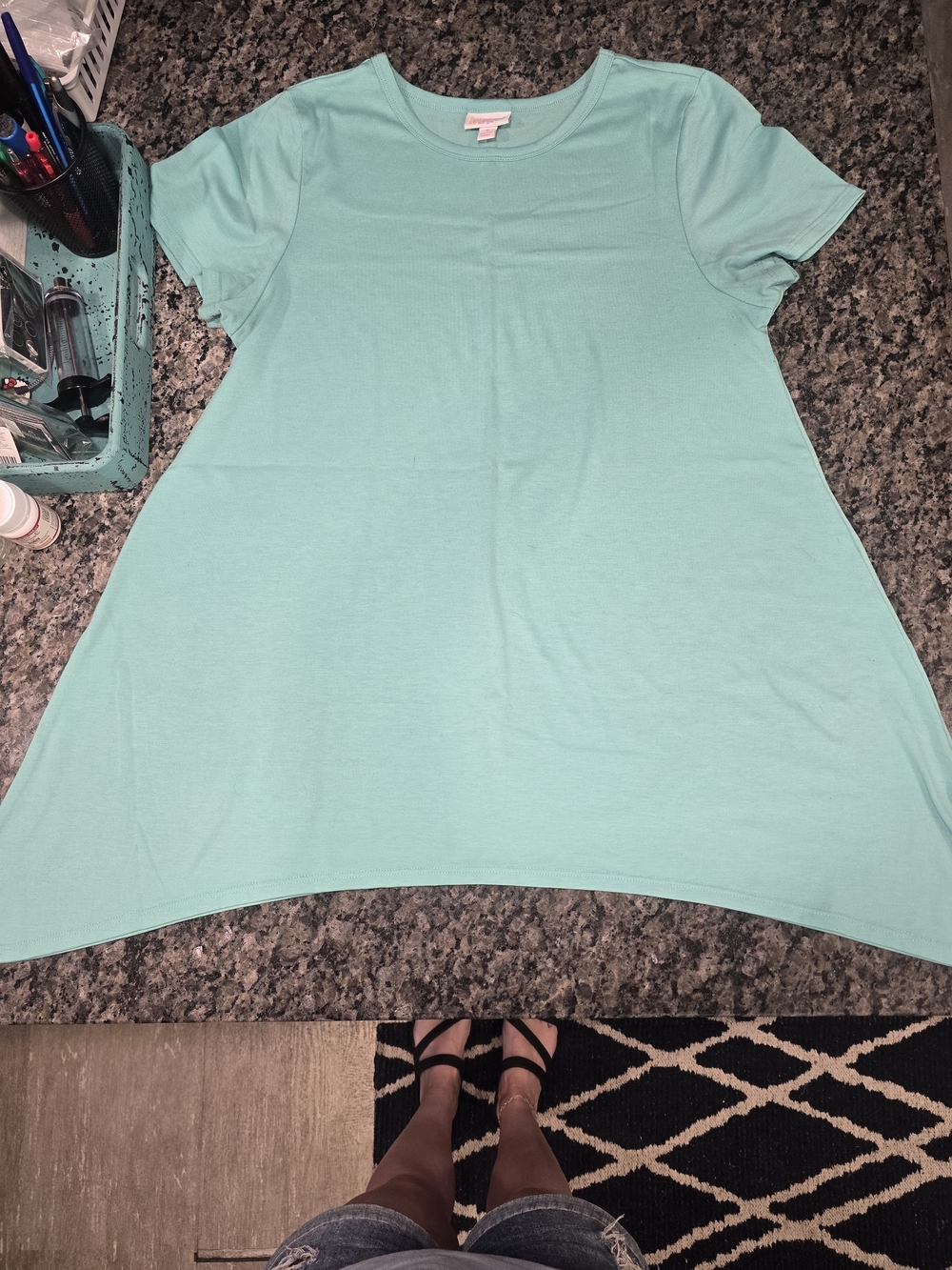 LuLaRoe Mint Aqua Short Sleeve Swing Tunic
